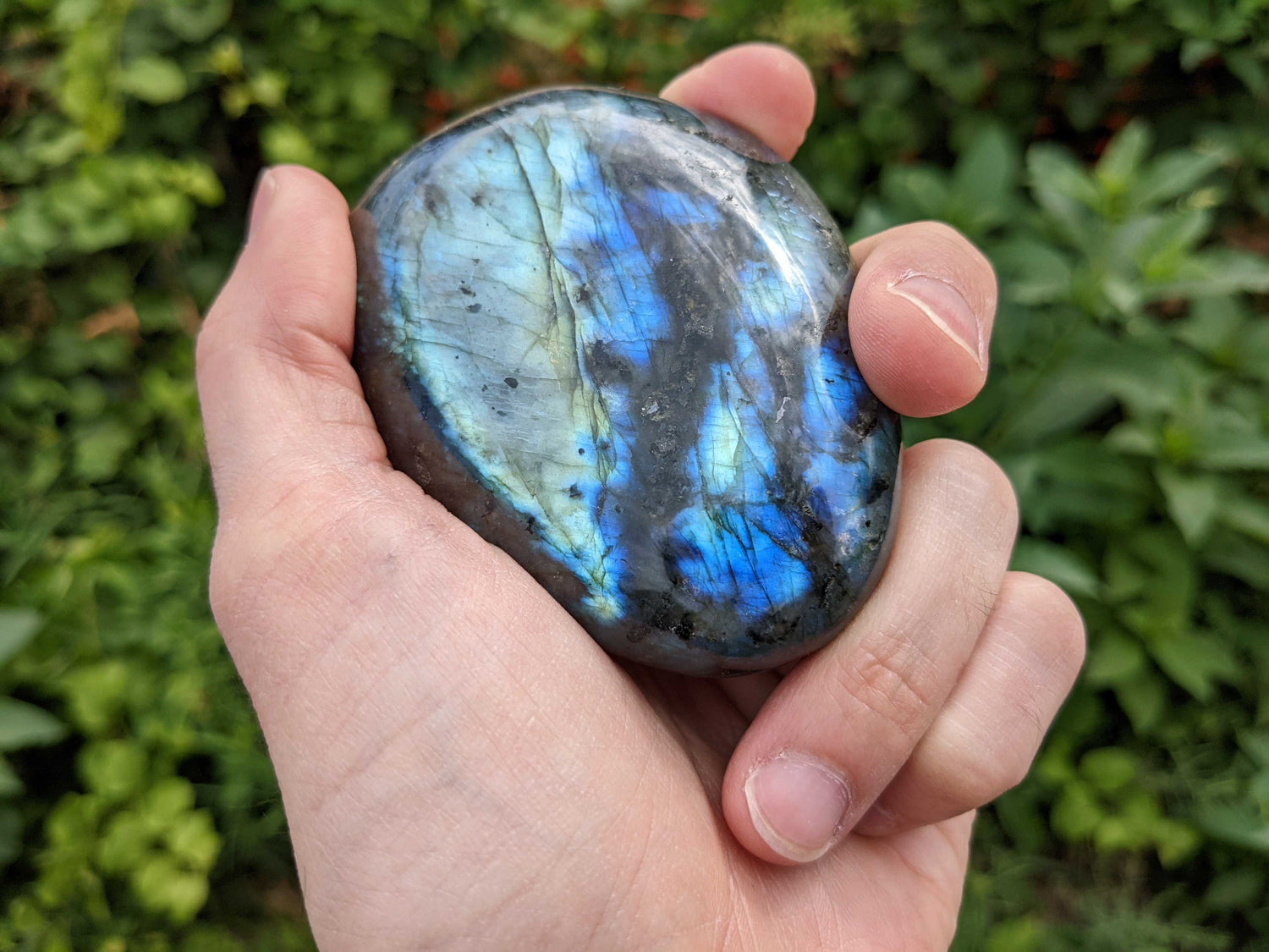 Genuine outlet blue labradorite gemstone